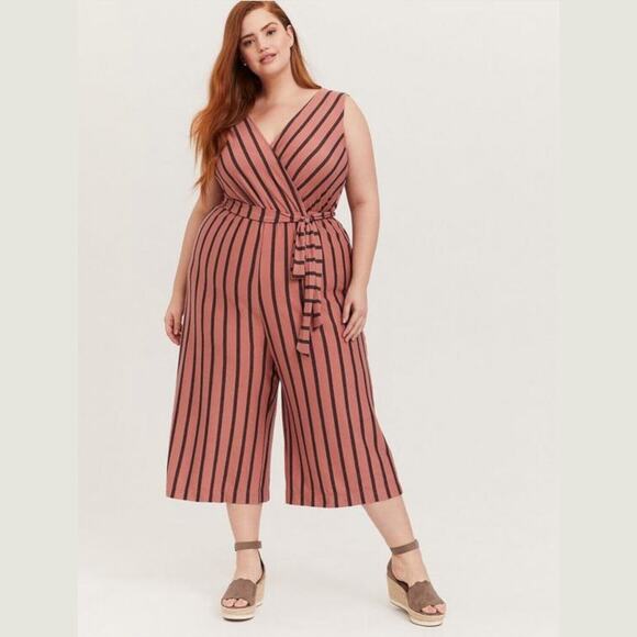 TORRID Textured Knit Wide Leg Jumpsuit Culotte Palazzo Tie Waist Striped Pink 3X - Picture 13 of 13